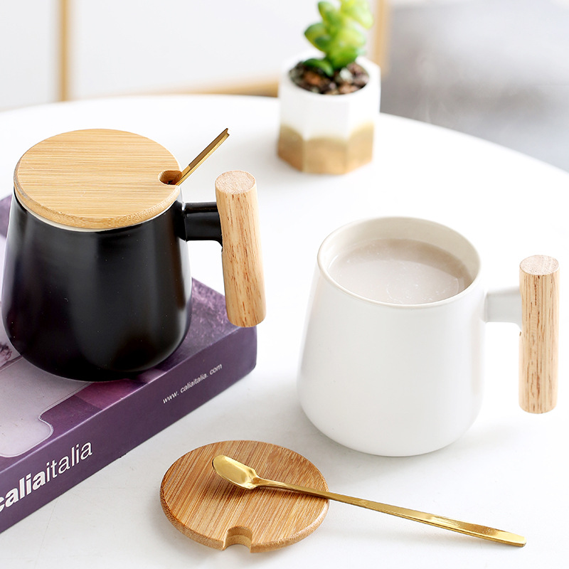 Mug Keramik Matte Gagang Kayu Tutup Sendok Hadiah Rumah