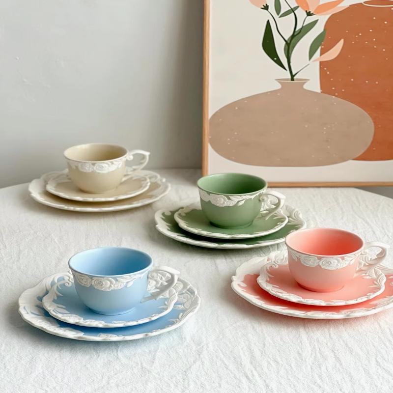 Cangkir Keramik Mawar Timbul Retro Untuk Hadiah Pesta